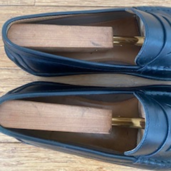 9.5 Johnston & Murphy Men's Loafer - Picture 3 of 10